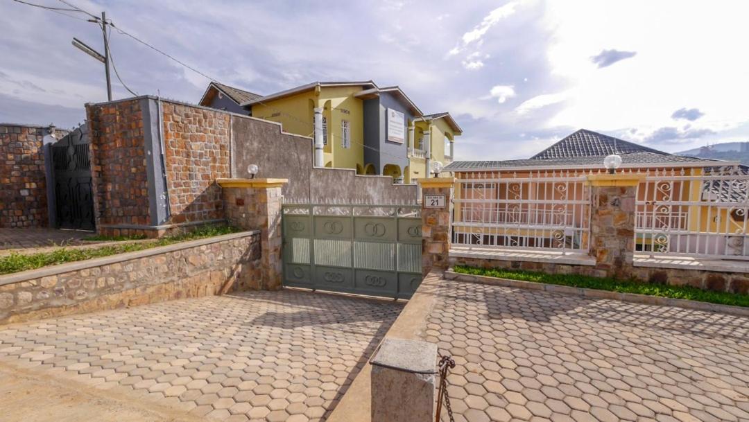 Bed and Breakfast Da Vinci House Kigali Esterno foto